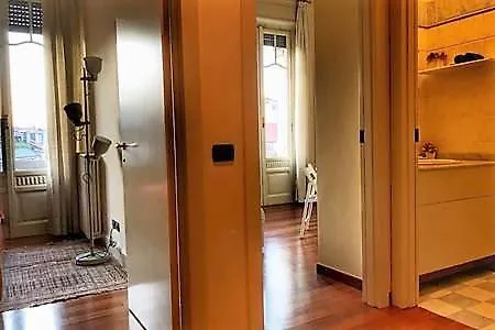 ミラノResidenza In Palazzo D'Epocaアパートメント アパート